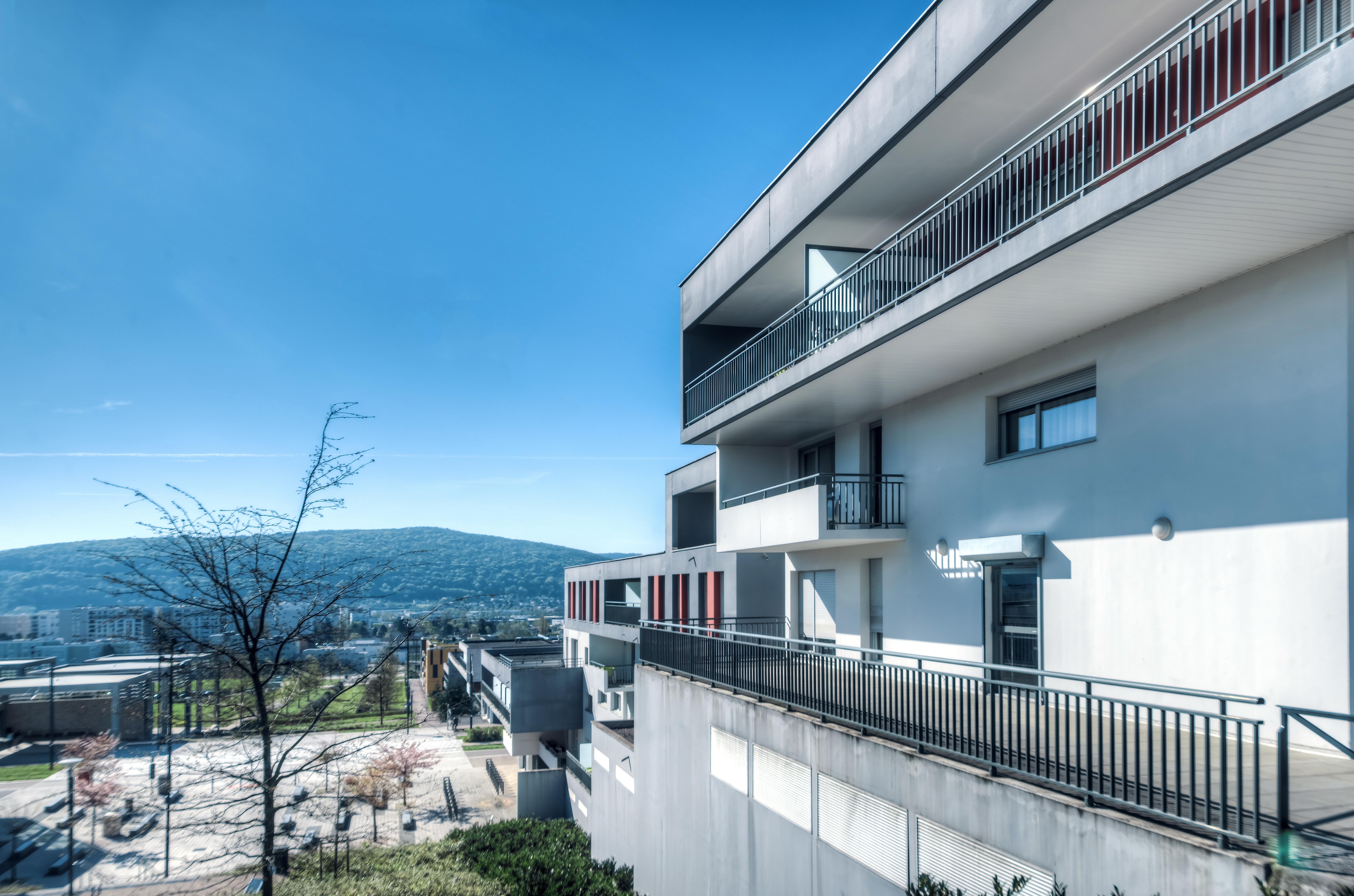 Comfort Aparthotel Besancon Hauts Du Chazal Exterior photo