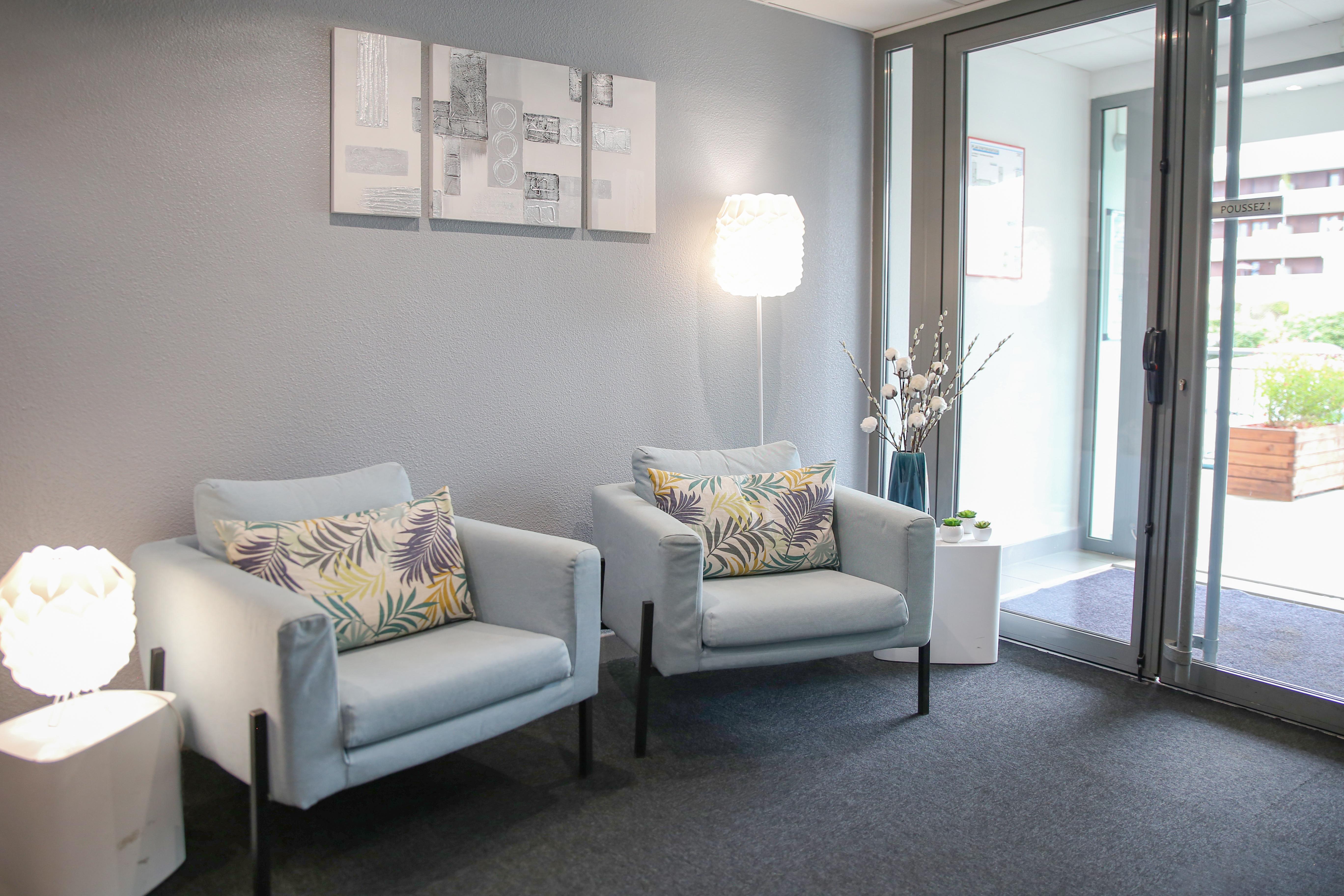 Comfort Aparthotel Besancon Hauts Du Chazal Exterior photo