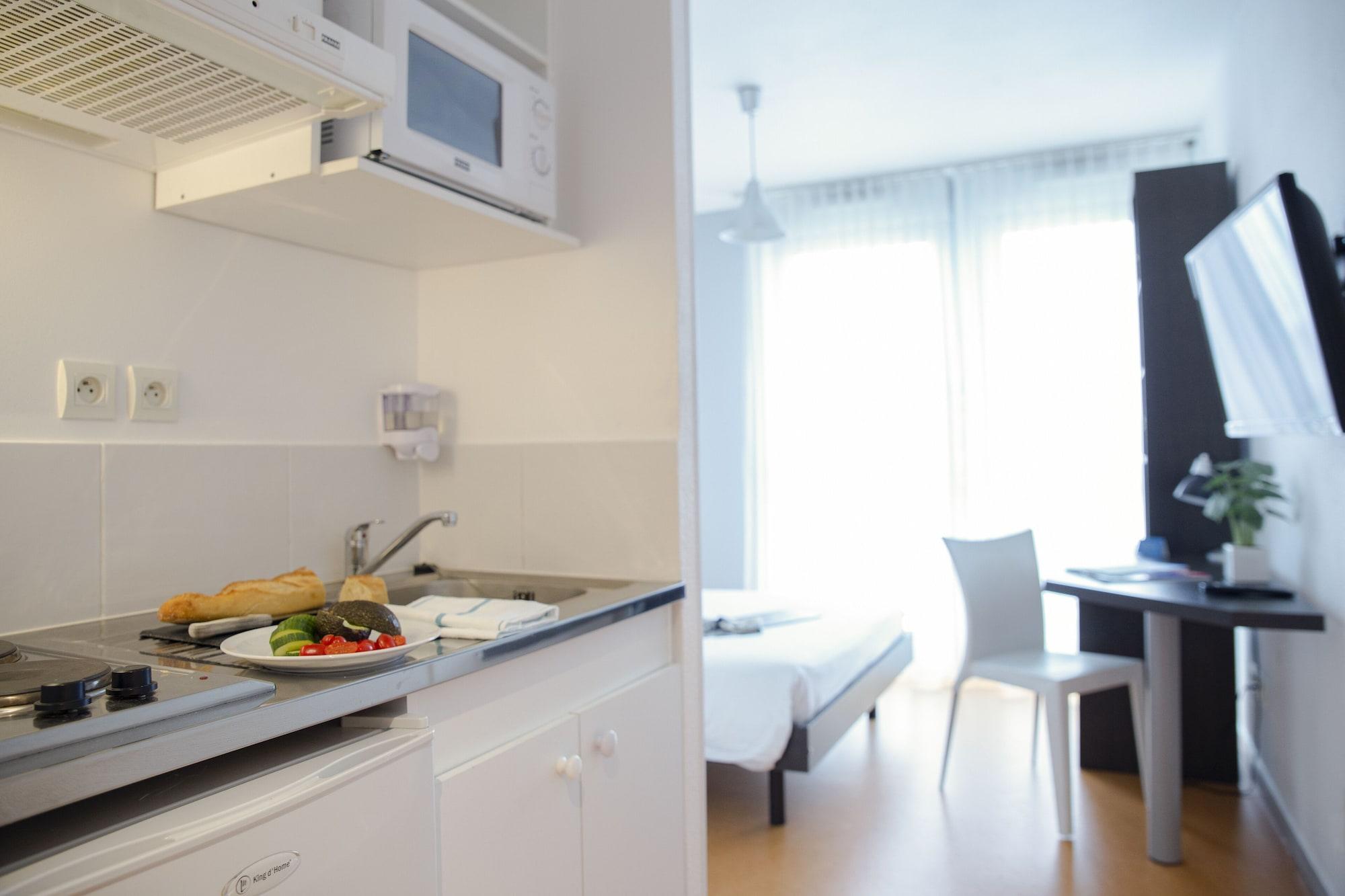 Comfort Aparthotel Besancon Hauts Du Chazal Exterior photo