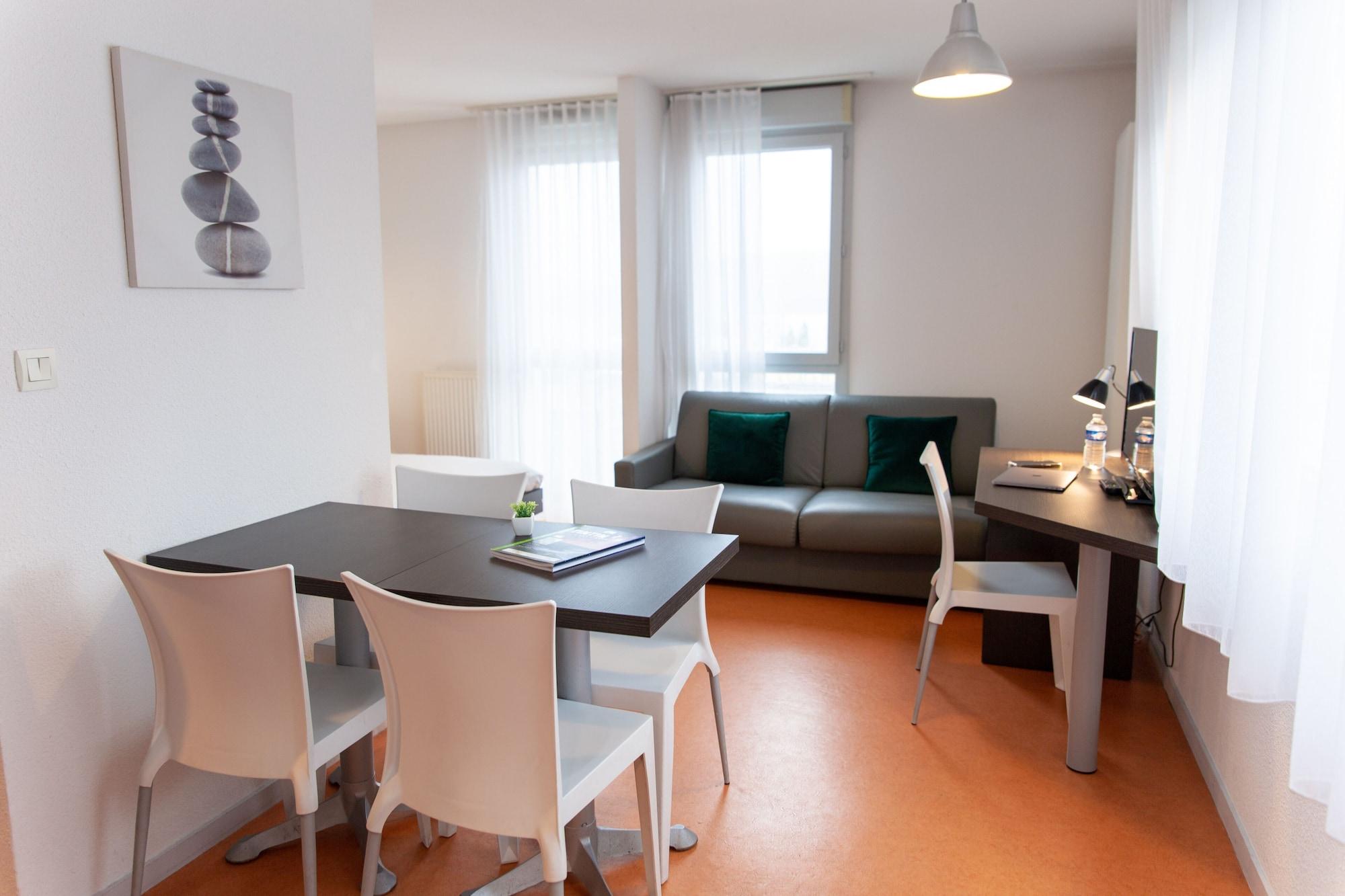 Comfort Aparthotel Besancon Hauts Du Chazal Exterior photo